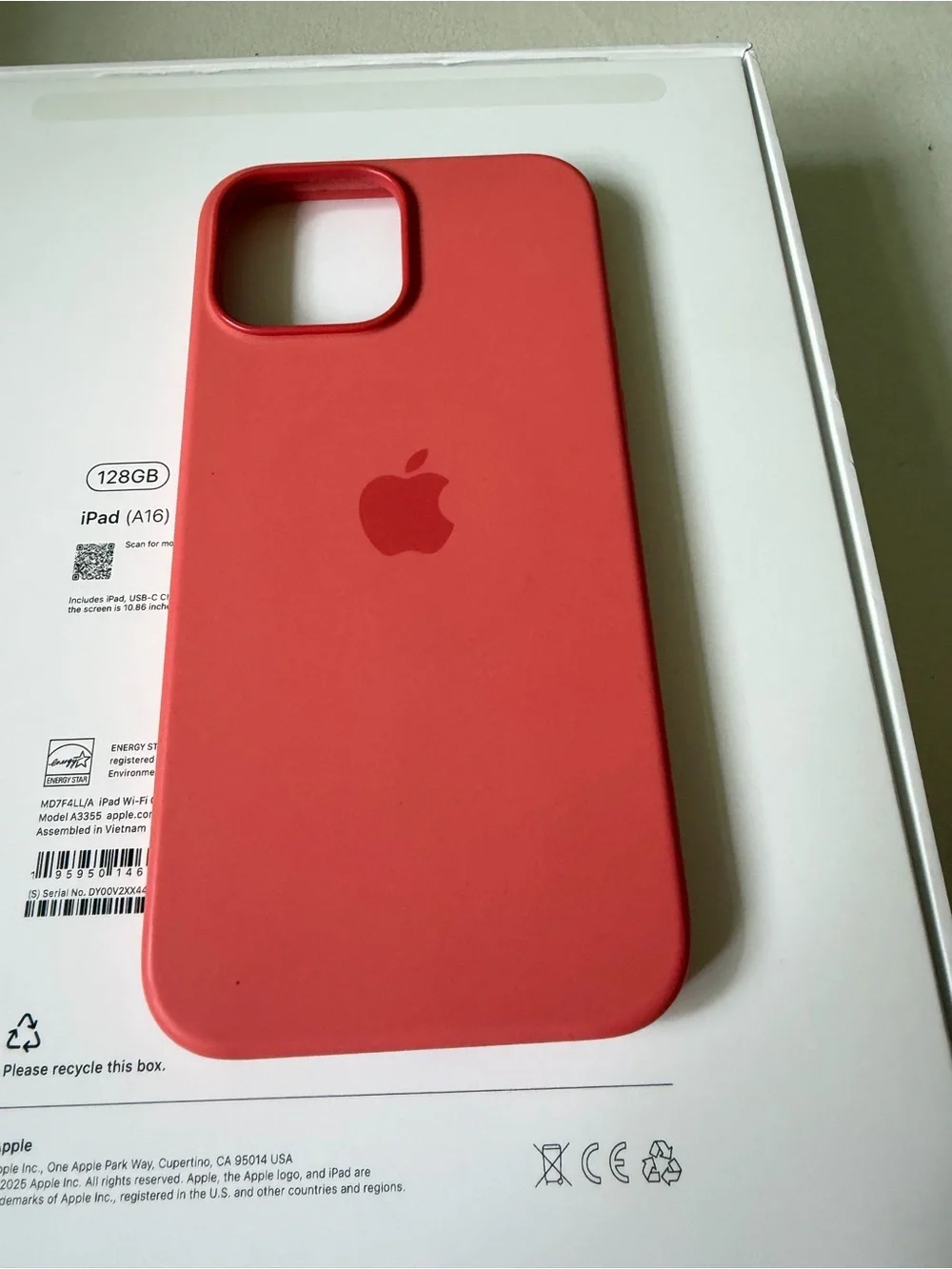 Apple Silicone Case - Coral Pink